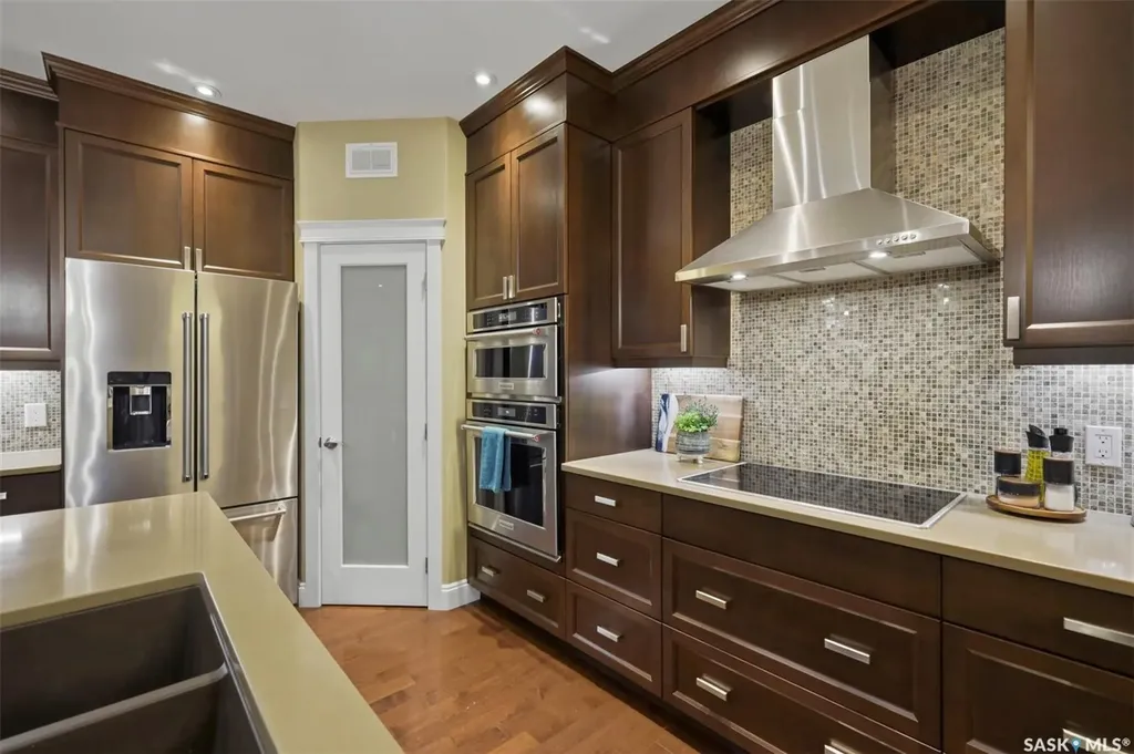 431 Paton Place Saskatoon SK S7W 0B8