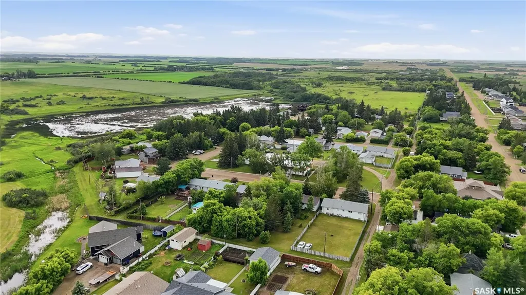 309 Shepard Street Borden SK S0K 0N0