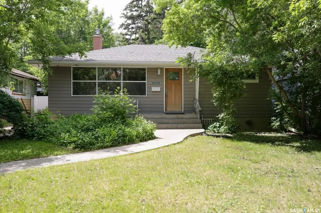 2612 Pasqua Street Regina SK S4S 0M5