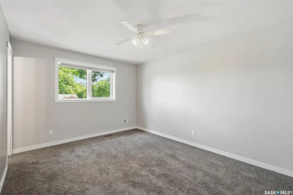 483 Wakabayashi Crescent Saskatoon SK S7K 7M6