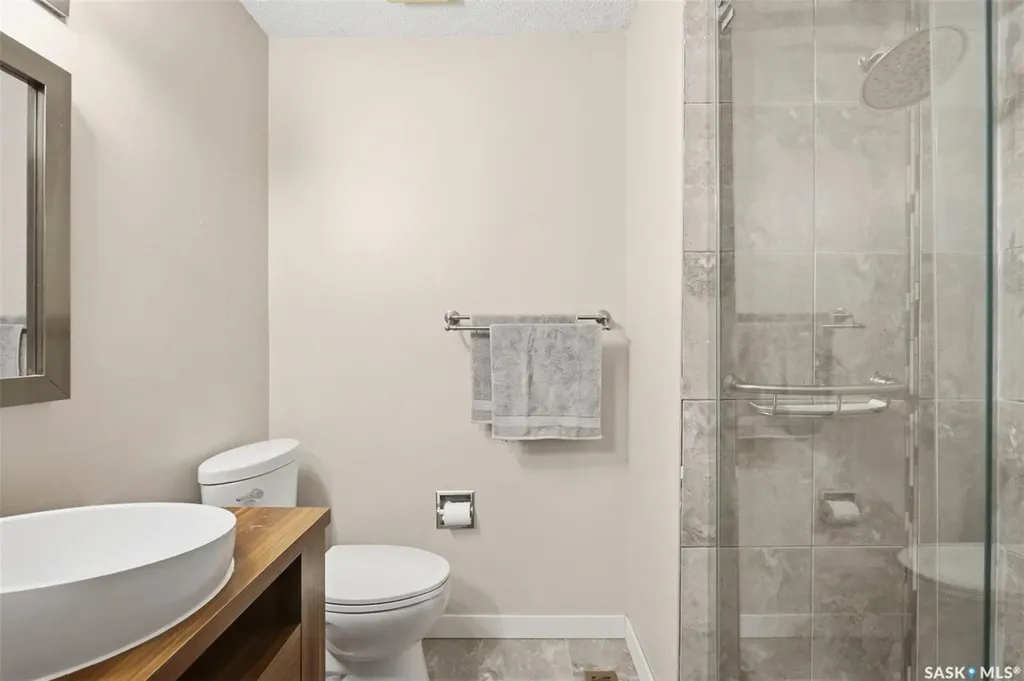 483 Wakabayashi Crescent Saskatoon SK S7K 7M6