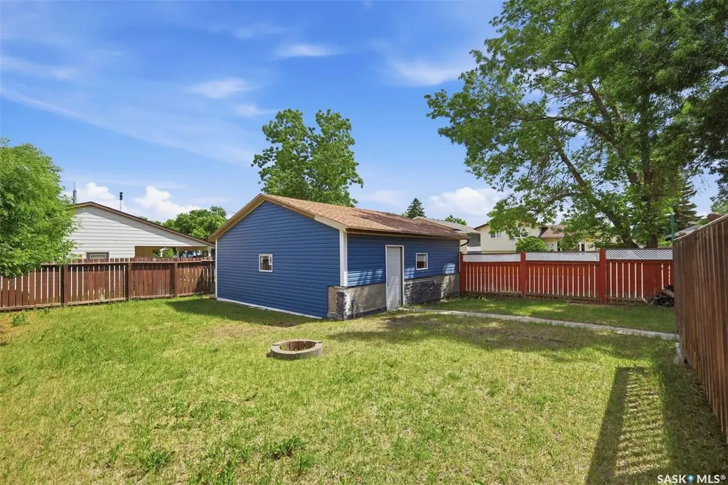 483 Wakabayashi Crescent Saskatoon SK S7K 7M6