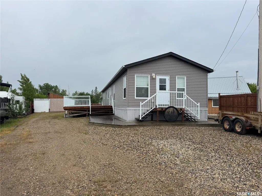 11 Isabella Place Fishing Lake SK S0A 1A0