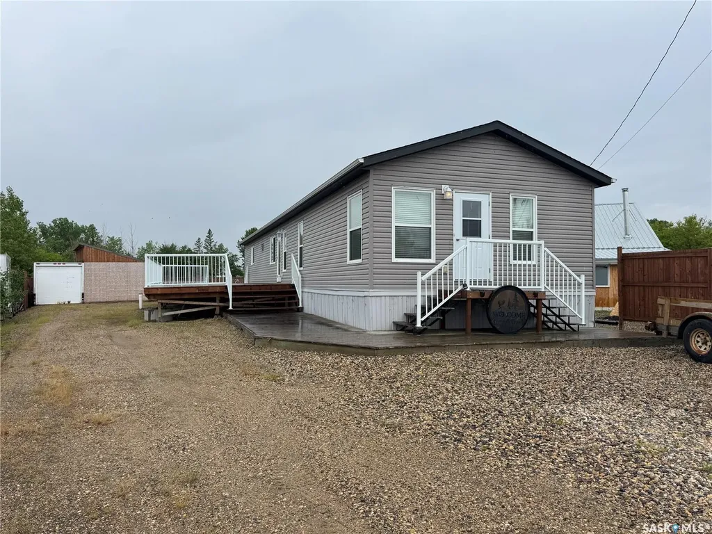 11 Isabella Place Fishing Lake SK S0A 1A0