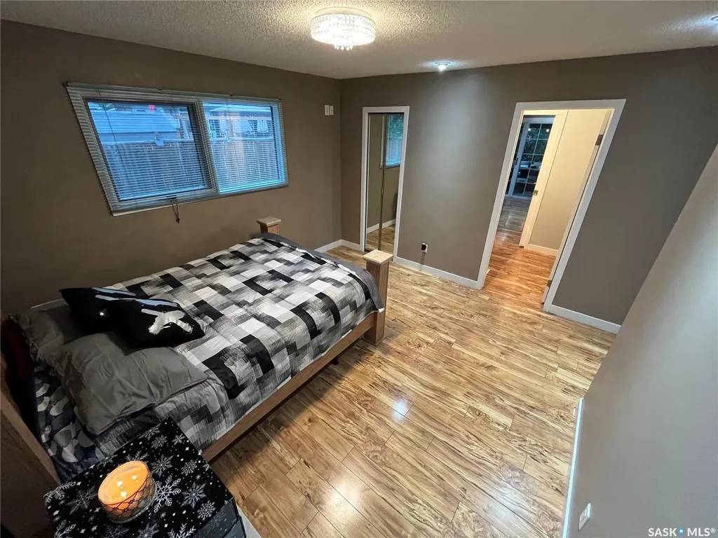 374 Rodenbush Drive Regina SK S4R 7L5