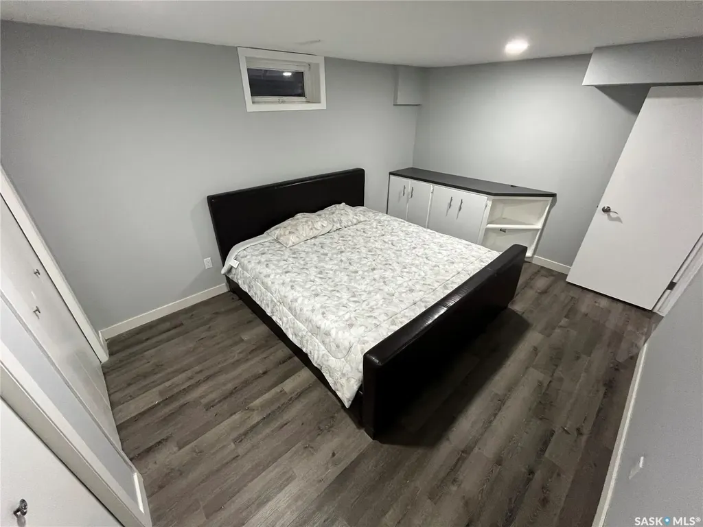 374 Rodenbush Drive Regina SK S4R 7L5