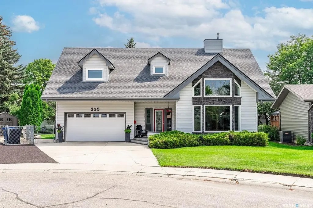 235 Sebestyen Terrace Saskatoon SK S7K 6R8