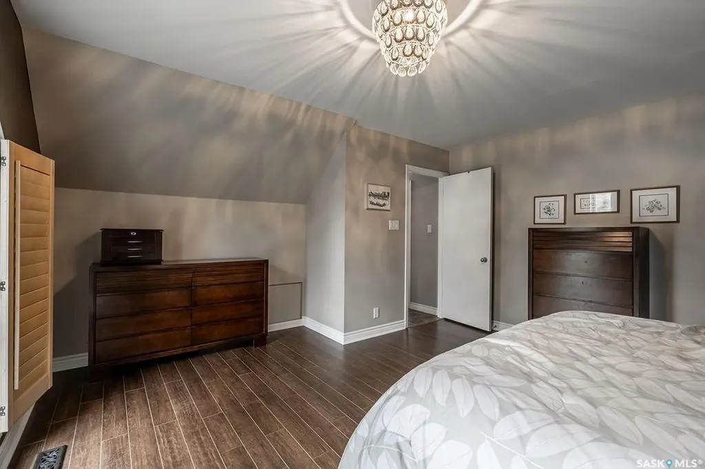 235 Sebestyen Terrace Saskatoon SK S7K 6R8