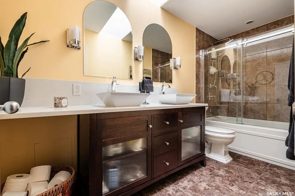 235 Sebestyen Terrace Saskatoon SK S7K 6R8