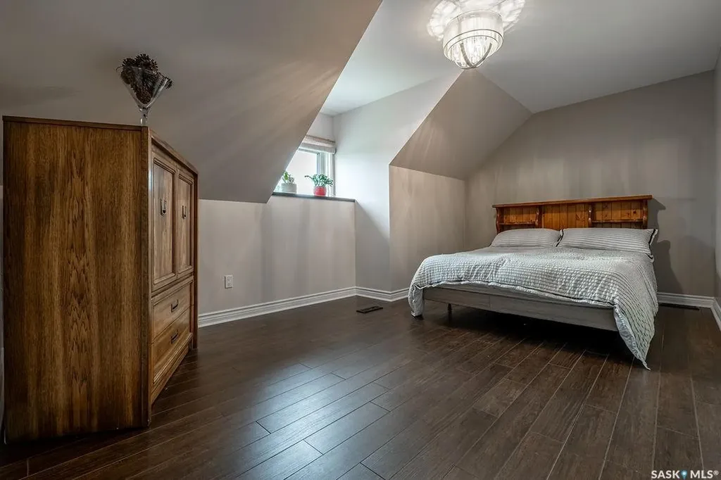 235 Sebestyen Terrace Saskatoon SK S7K 6R8