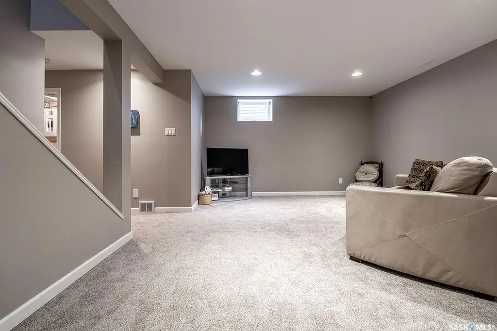 235 Sebestyen Terrace Saskatoon SK S7K 6R8