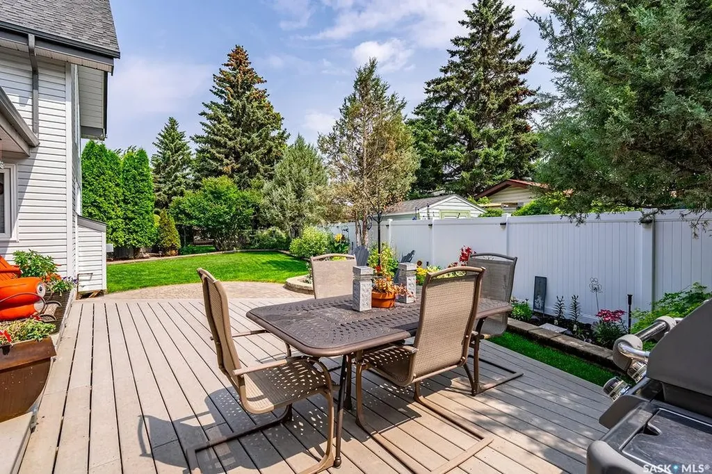 235 Sebestyen Terrace Saskatoon SK S7K 6R8