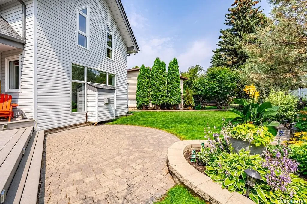 235 Sebestyen Terrace Saskatoon SK S7K 6R8