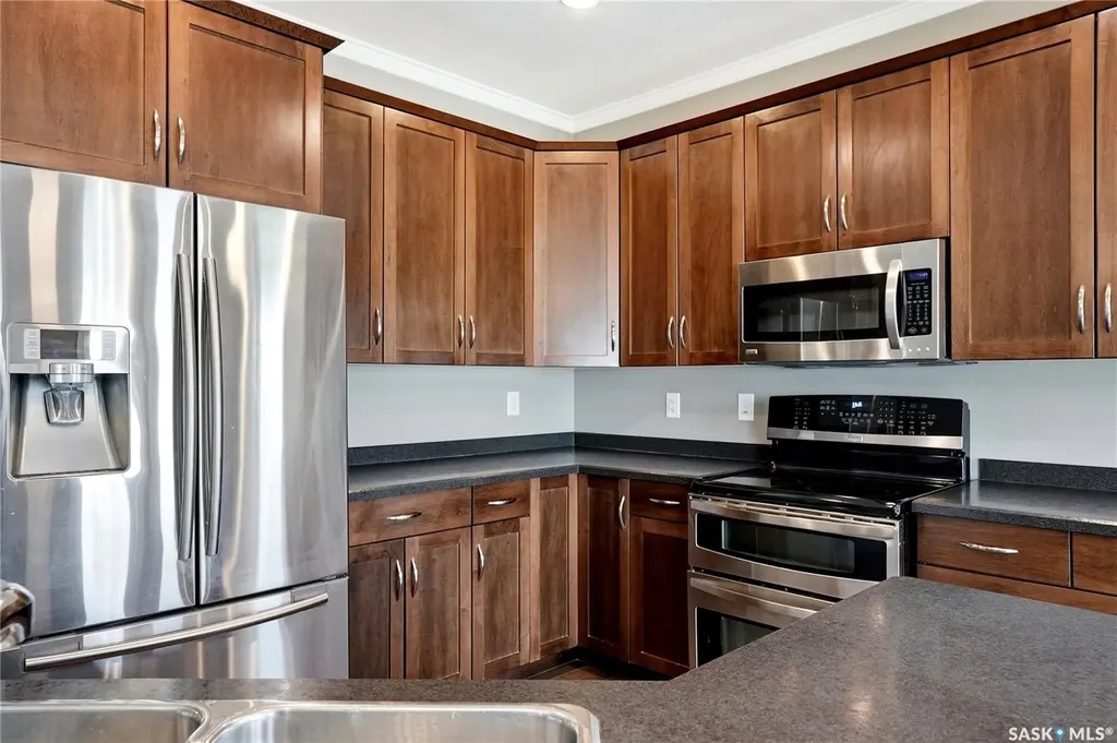 620 6th Avenue S Martensville SK S0K 0A2