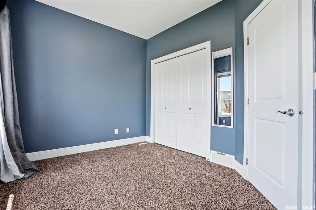 620 6th Avenue S Martensville SK S0K 0A2