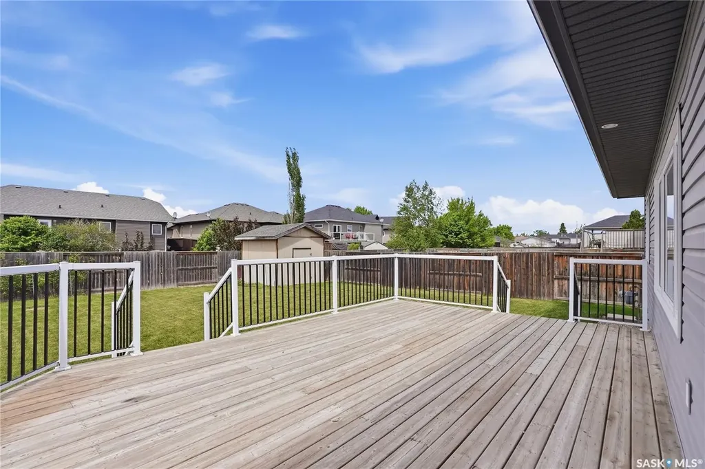 620 6th Avenue S Martensville SK S0K 0A2