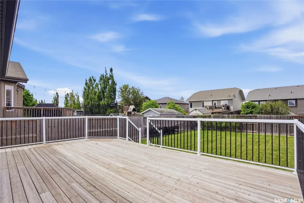 620 6th Avenue S Martensville SK S0K 0A2