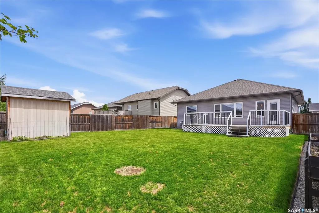620 6th Avenue S Martensville SK S0K 0A2