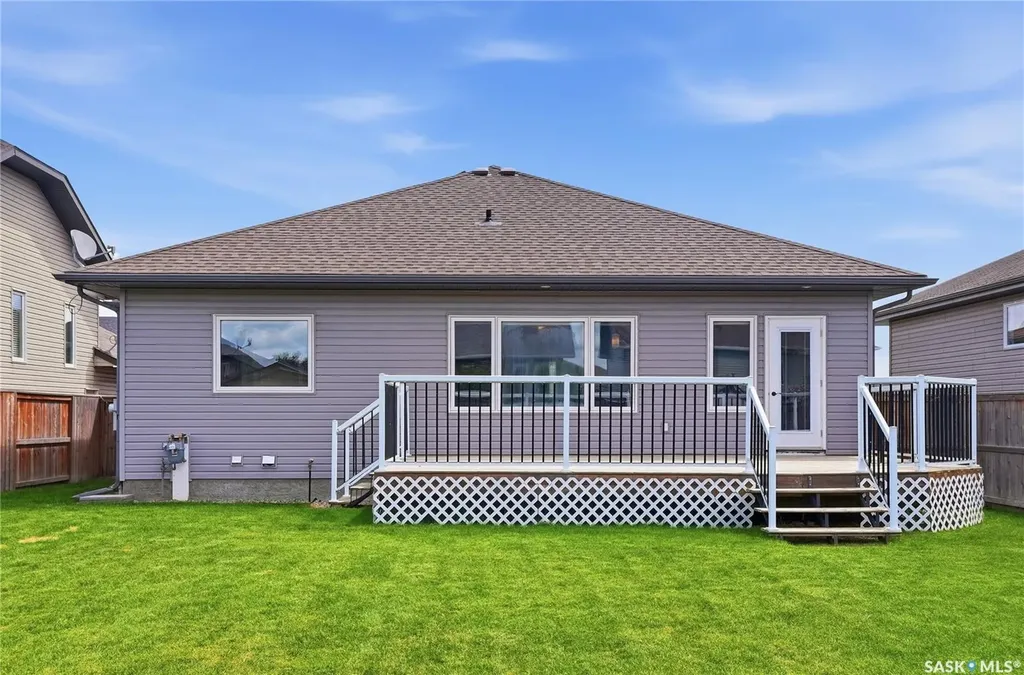 620 6th Avenue S Martensville SK S0K 0A2