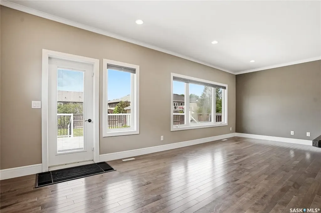 620 6th Avenue S Martensville SK S0K 0A2