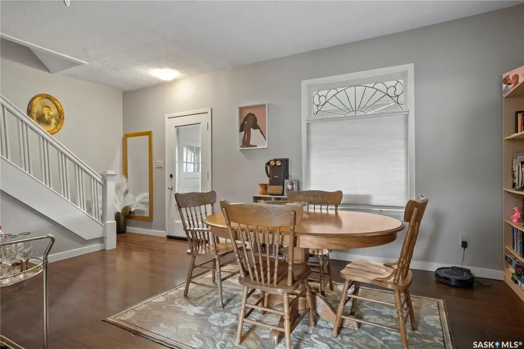 1921 Garnet Street Regina SK S4T 2Z5