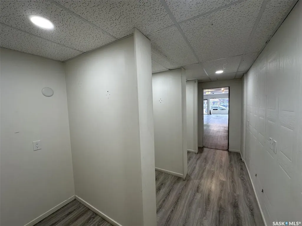 328 Main Street N Moose Jaw SK S6H 3J9
