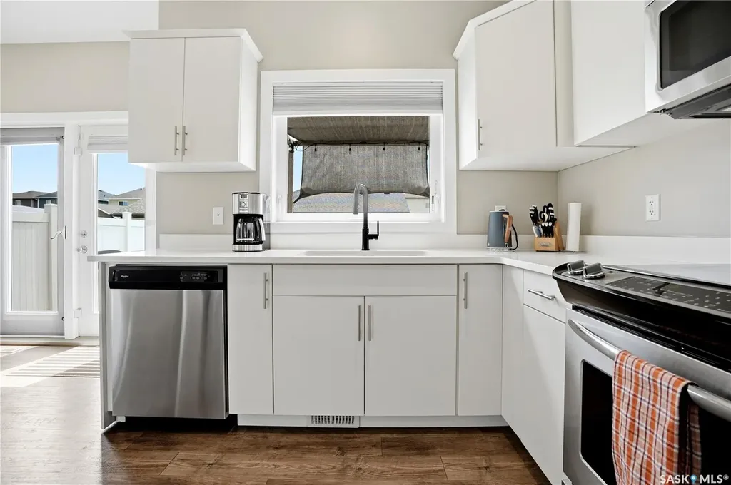 5425 Campling Avenue Regina SK S4W 0L6
