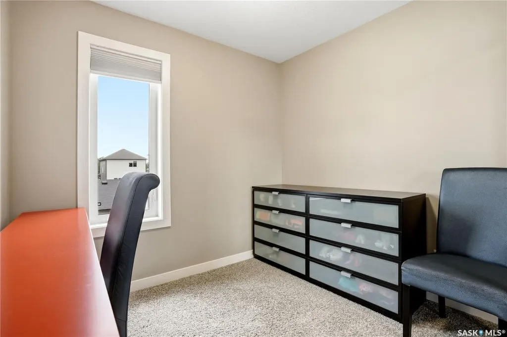 5425 Campling Avenue Regina SK S4W 0L6