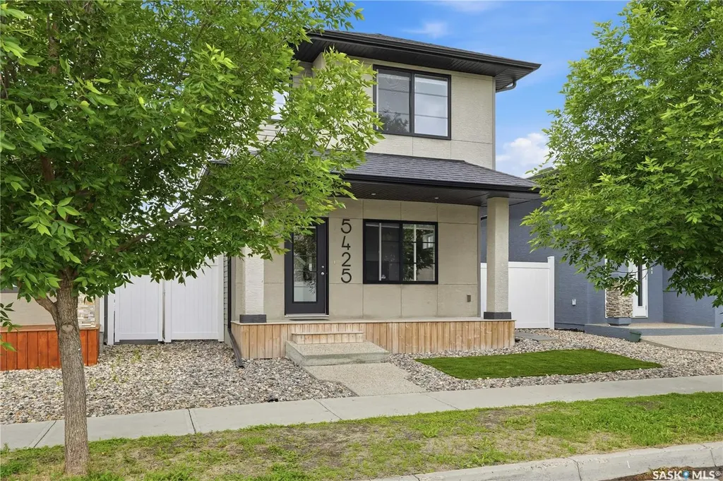 5425 Campling Avenue Regina SK S4W 0L6