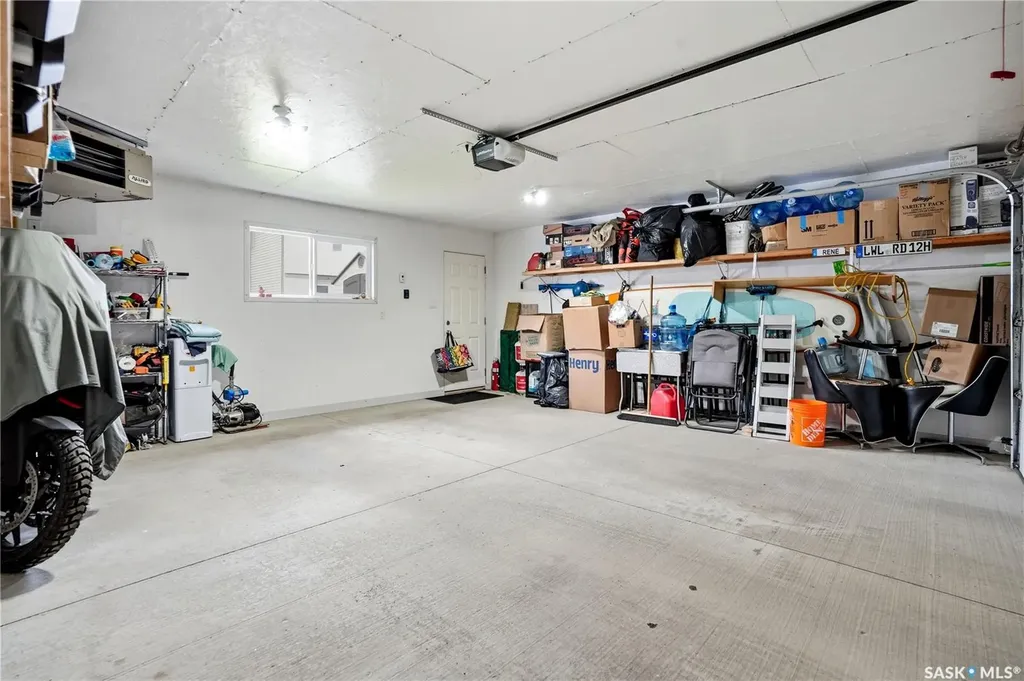 5425 Campling Avenue Regina SK S4W 0L6