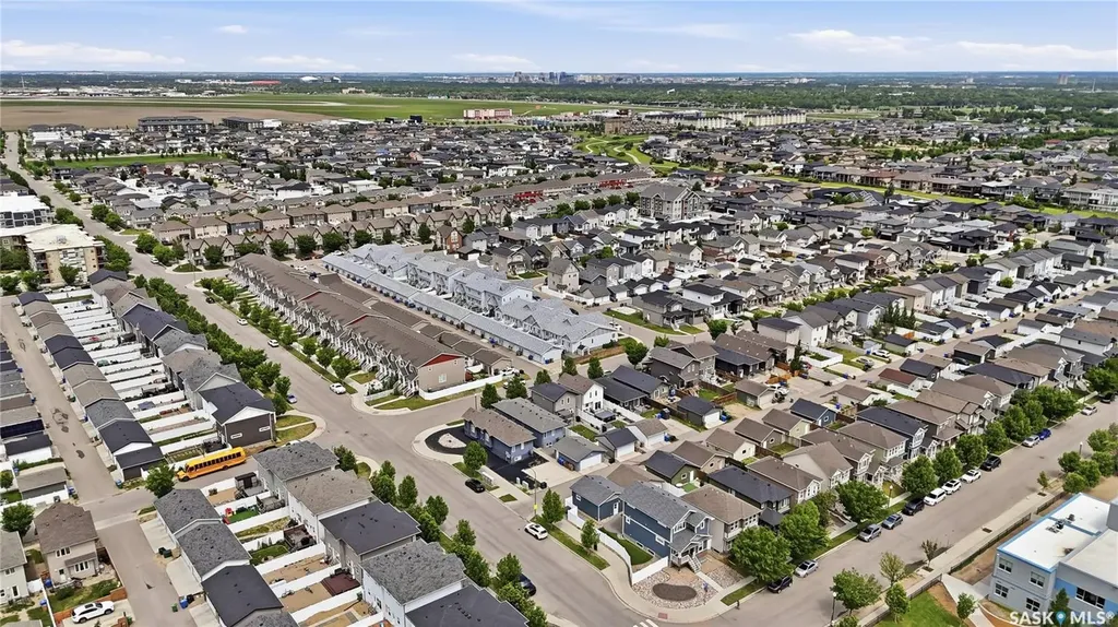 5425 Campling Avenue Regina SK S4W 0L6