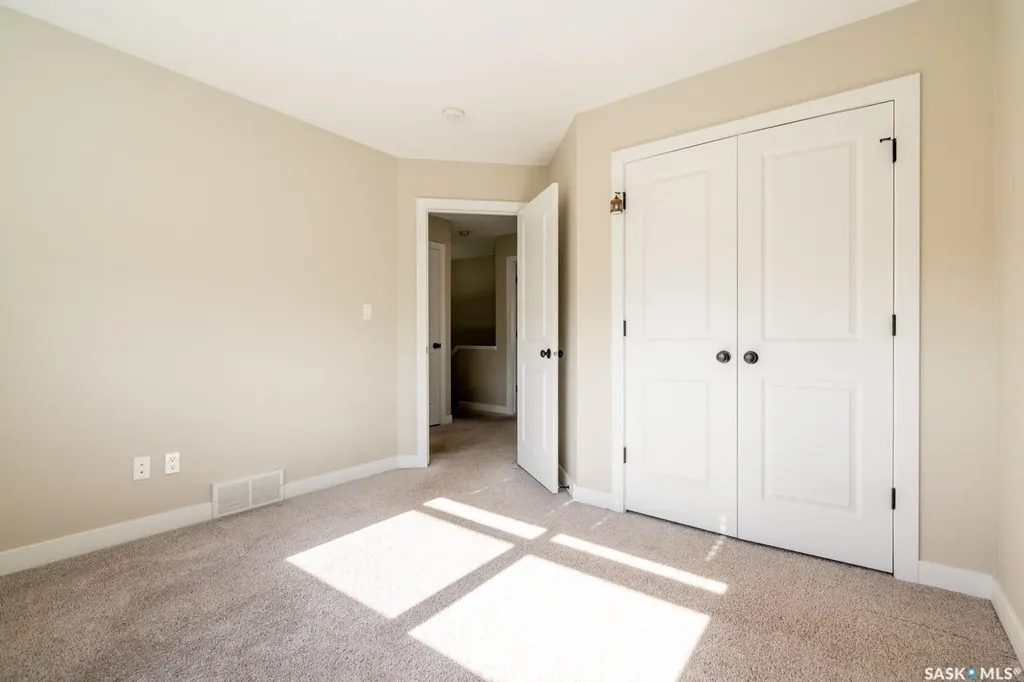 4069 Delhaye Way Regina SK S4W 0N5