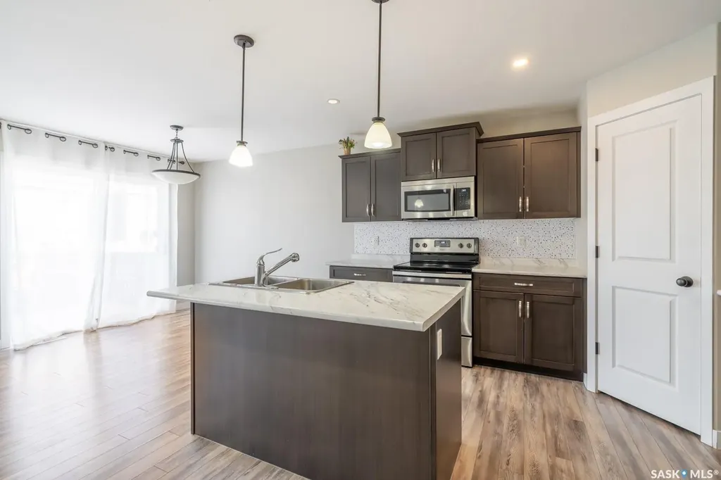 4069 Delhaye Way Regina SK S4W 0N5