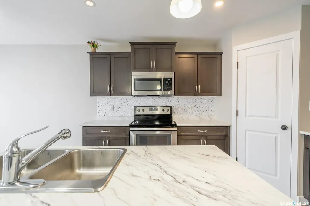 4069 Delhaye Way Regina SK S4W 0N5