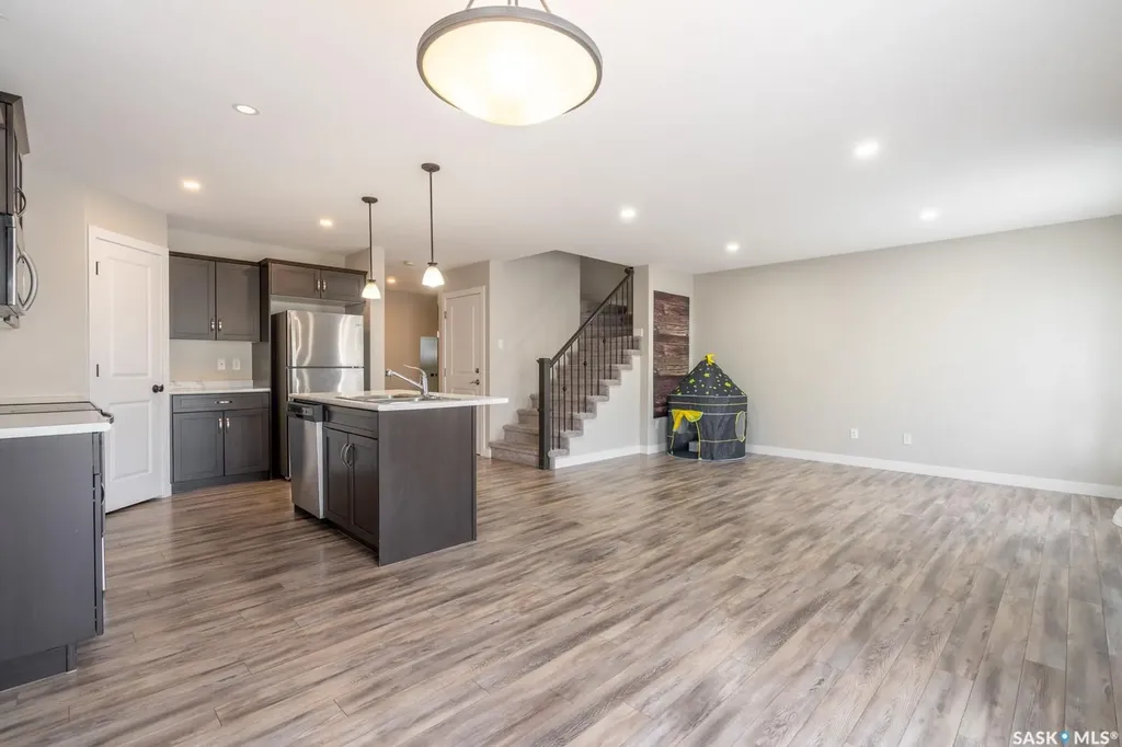 4069 Delhaye Way Regina SK S4W 0N5