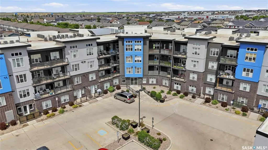 5301 Universal Crescent Regina SK S4W 0L2