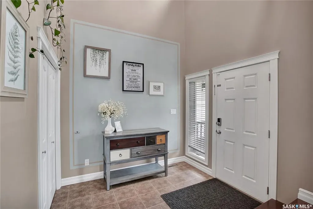 1304 5th Avenue N Saskatoon SK S7K 2S2