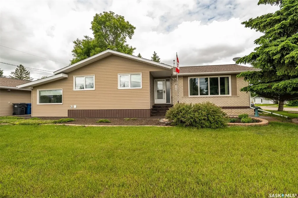 217 8th Street E Wynyard SK S0A 4T0