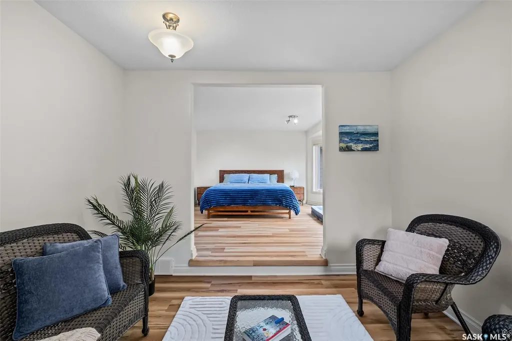1293 Amos Place Prince Albert SK S6V 7A5