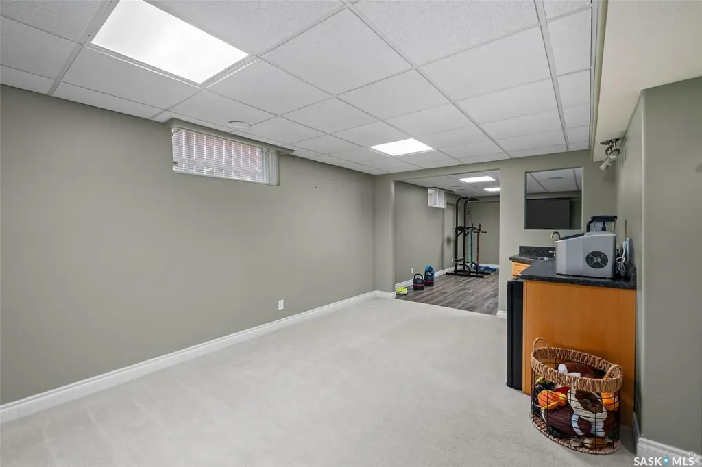1293 Amos Place Prince Albert SK S6V 7A5
