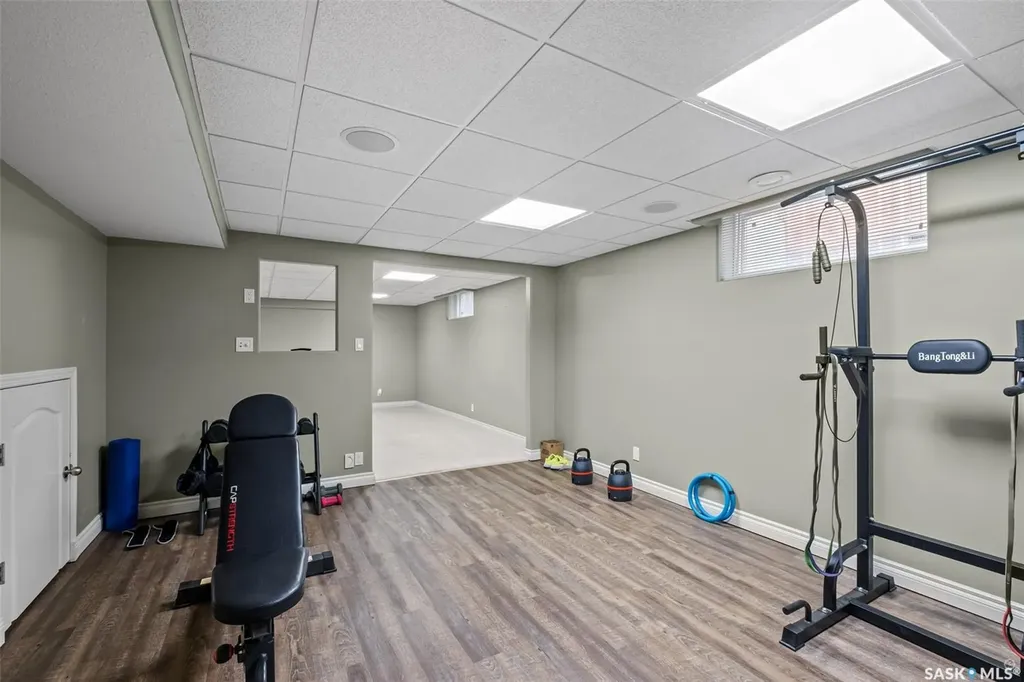 1293 Amos Place Prince Albert SK S6V 7A5