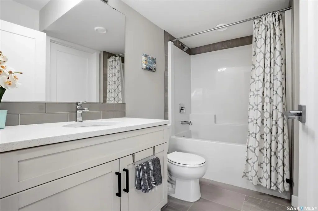 4509 E Keller Avenue Regina SK S4V 1P4