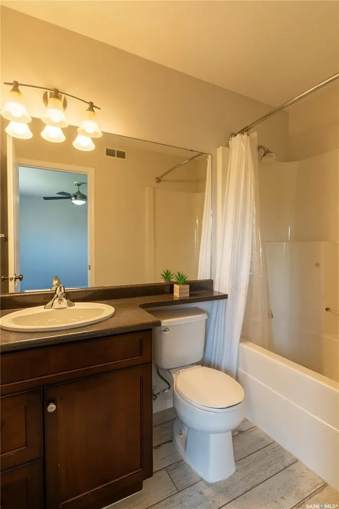 708 6th Avenue S Martensville SK S0K 2T0