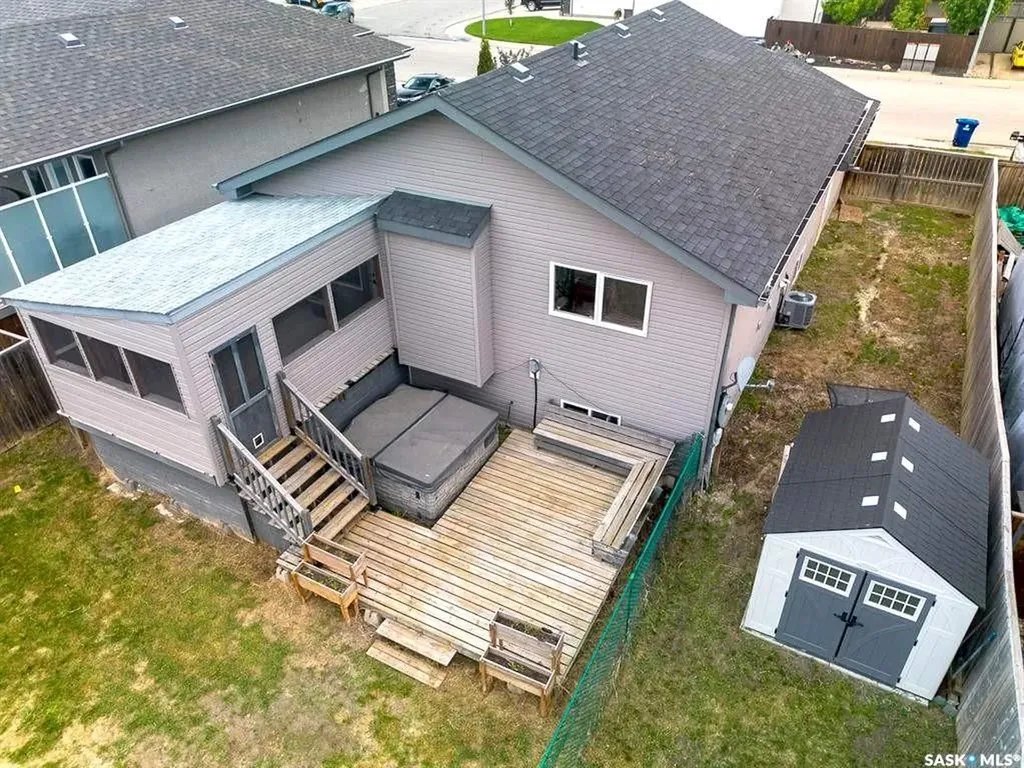 708 6th Avenue S Martensville SK S0K 2T0