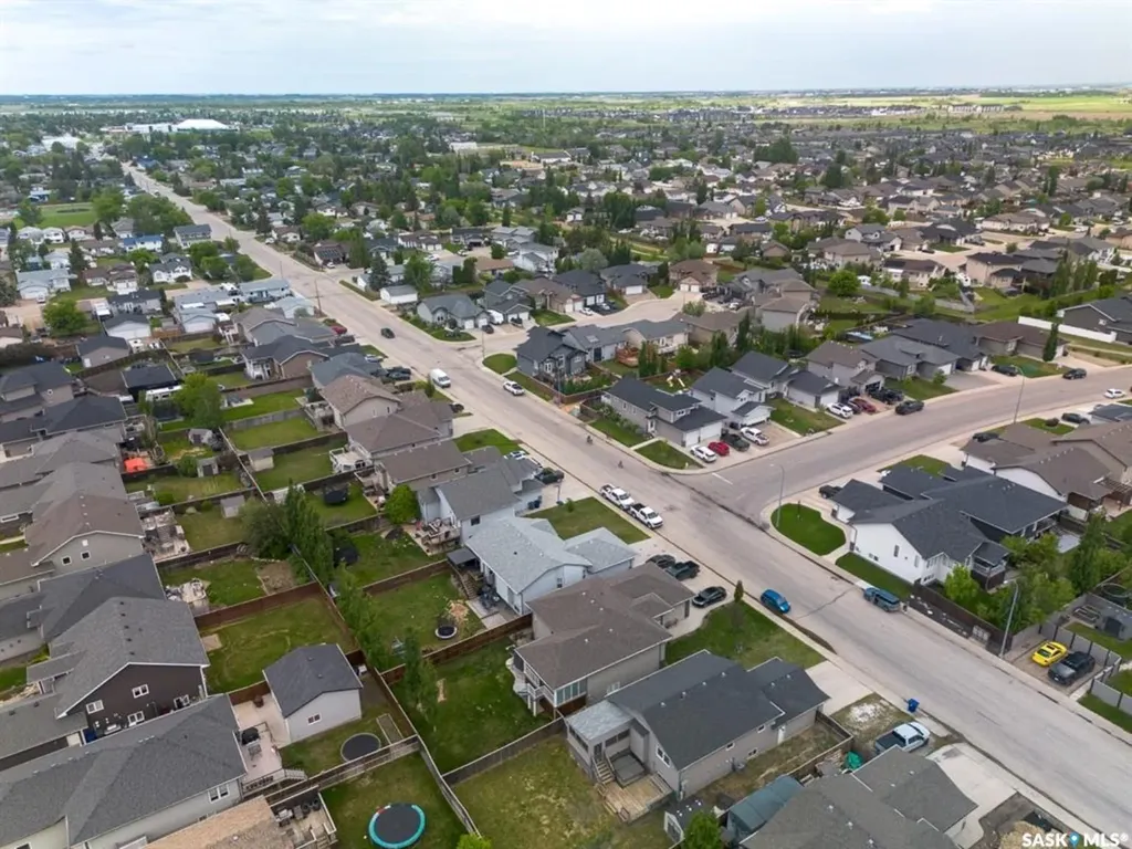 708 6th Avenue S Martensville SK S0K 2T0
