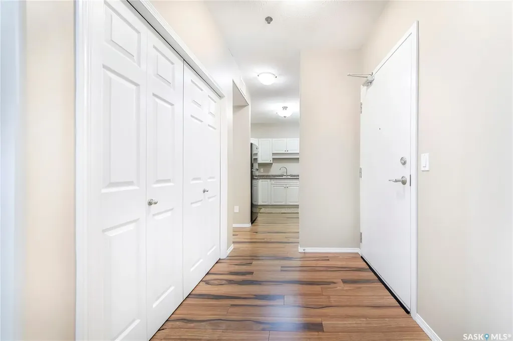 928 Heritage View Saskatoon SK S7H 5T7
