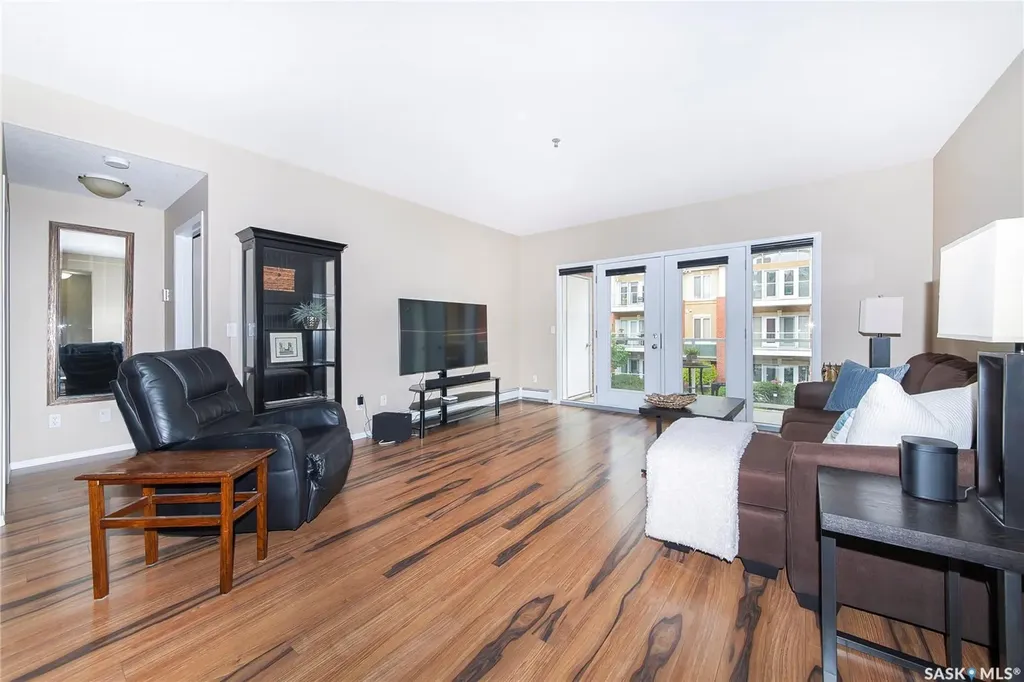 928 Heritage View Saskatoon SK S7H 5T7