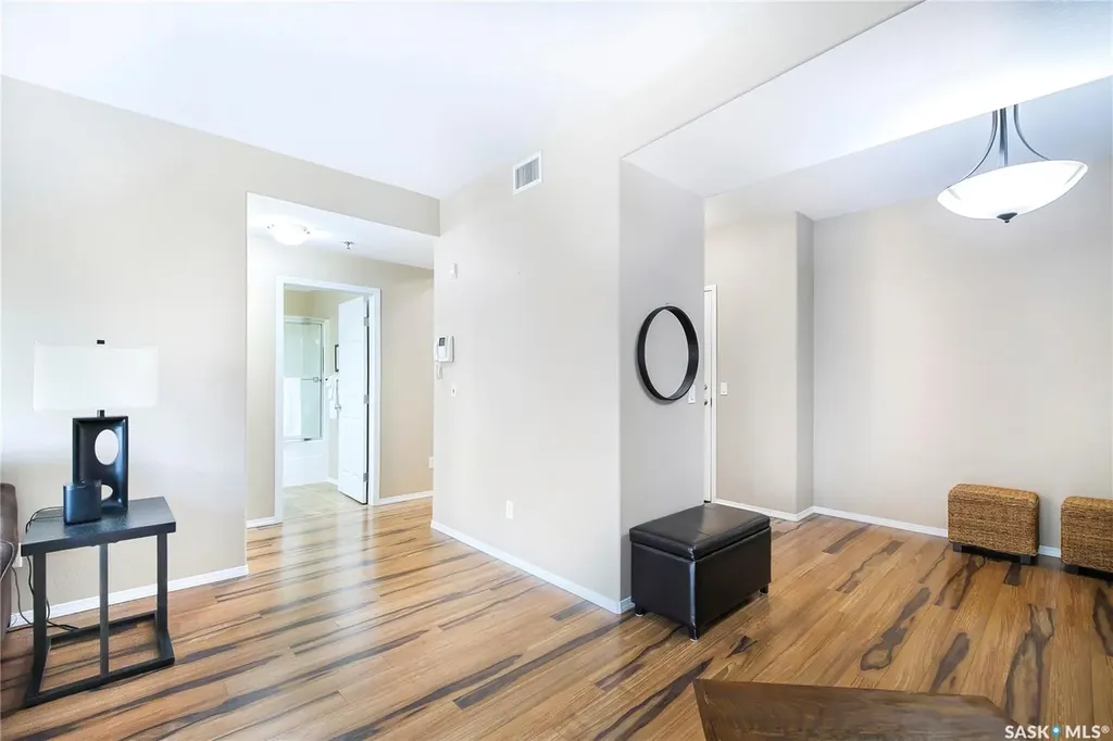 928 Heritage View Saskatoon SK S7H 5T7