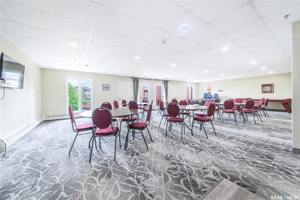 928 Heritage View Saskatoon SK S7H 5T7