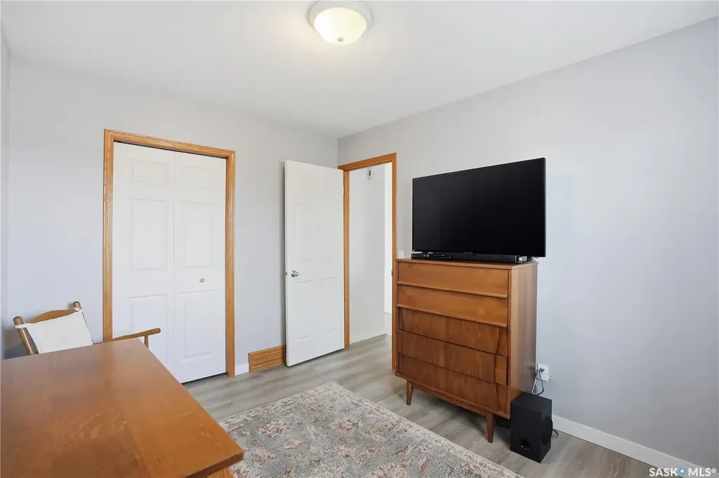 1663 Fenwick Crescent N Regina SK S4X 4N4